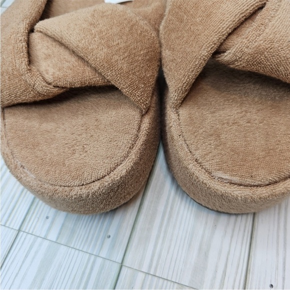 Aerie Tan Terry Twisted Platform Slides Size 9 - Picture 2 of 3
